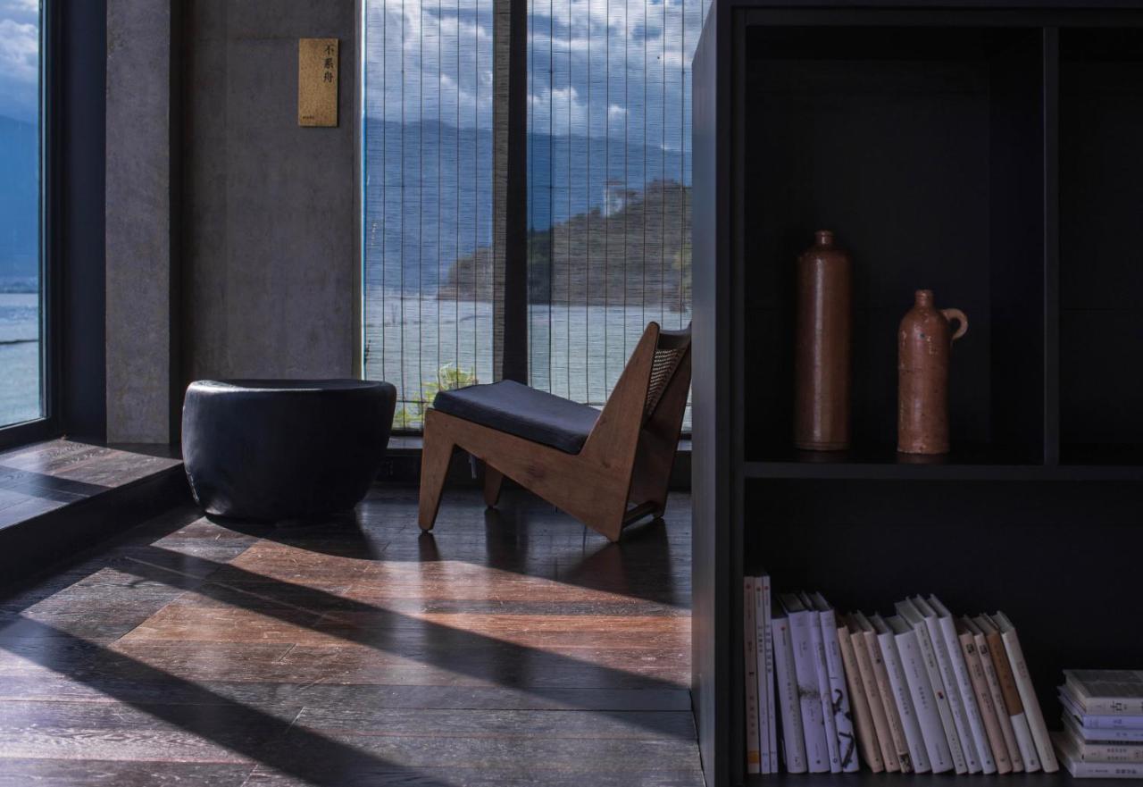 Yakamoz Erhai Hotel Dali  Bagian luar foto